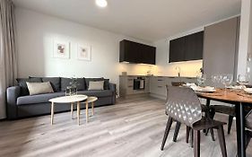 Selfoss Apartment - Stylish & Modern